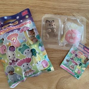 Sylvanian Families Calico Critters fairy forest blind bag mushroom baby squirrel